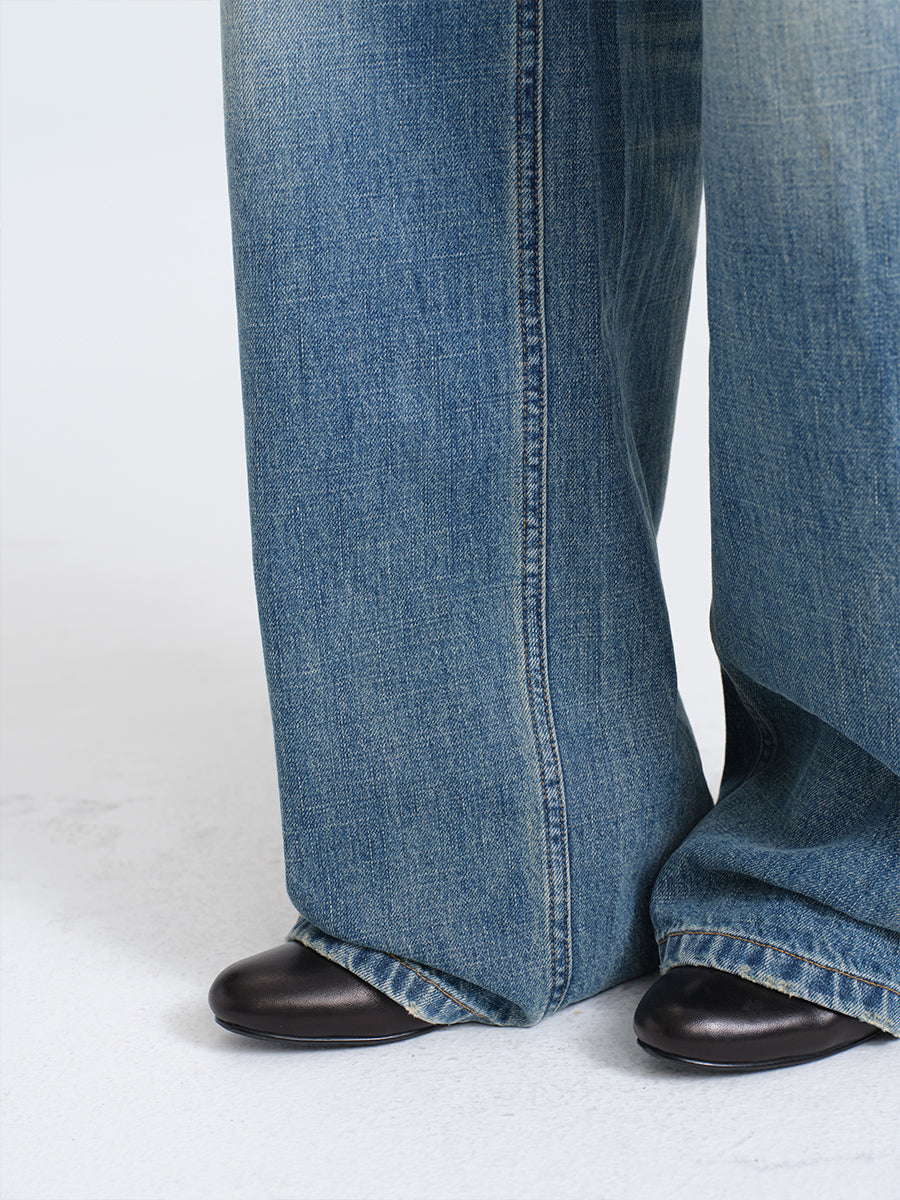 HUGHUM Washed Blue Jeans with Belt