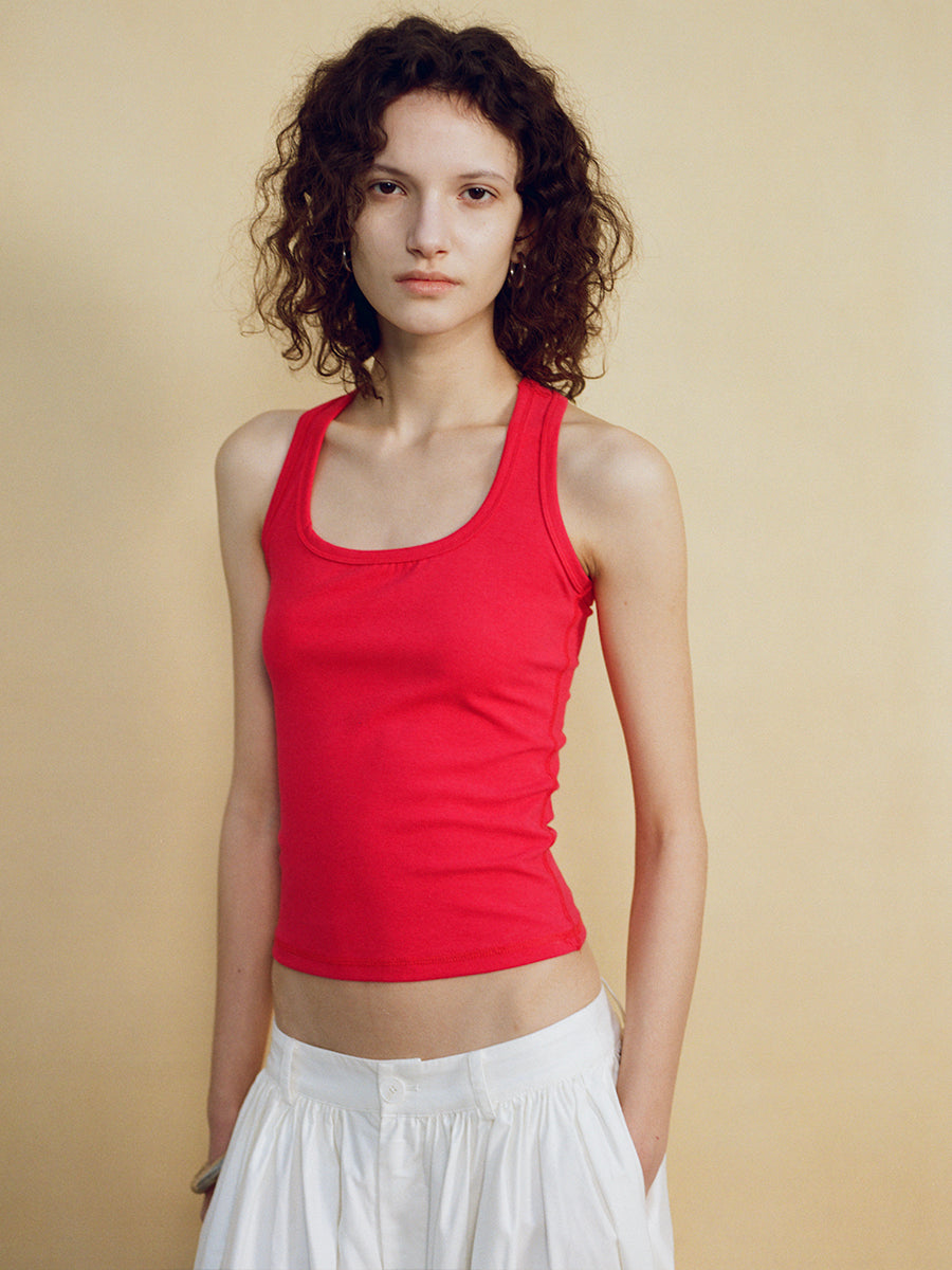 Hughum Square collar racerback rose red grey knitted vest