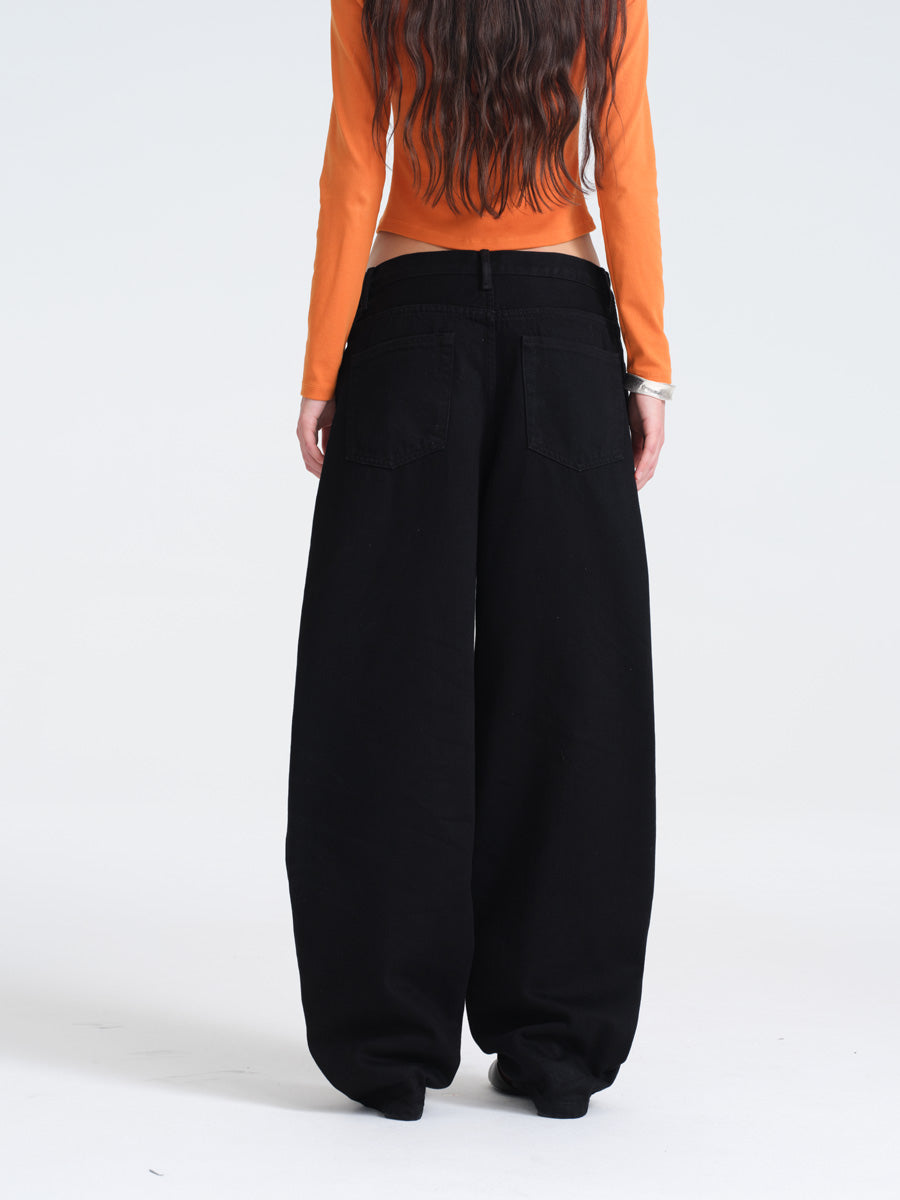 Hughum Black Loose-Fit Jeans