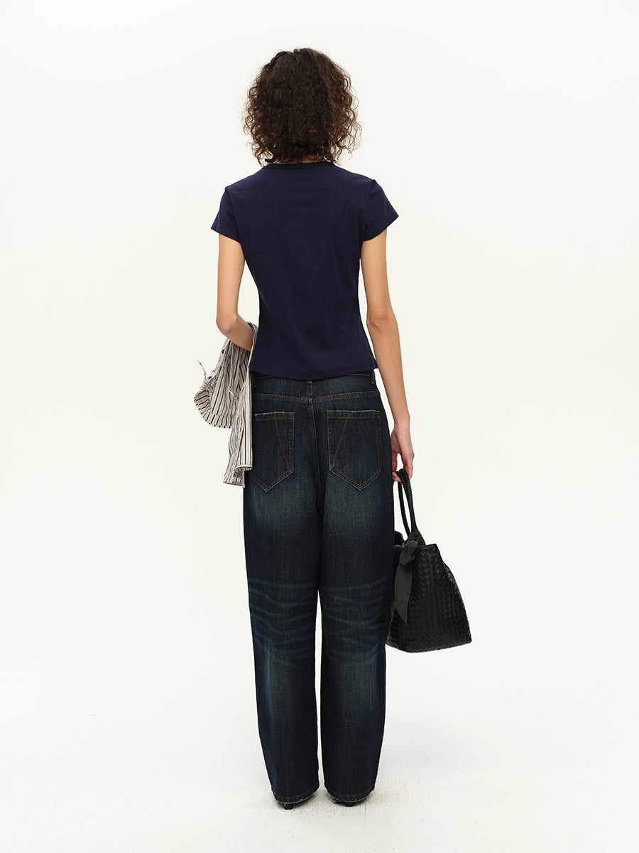 Hughum Curved V-neck Khmer knitted short T-shirt