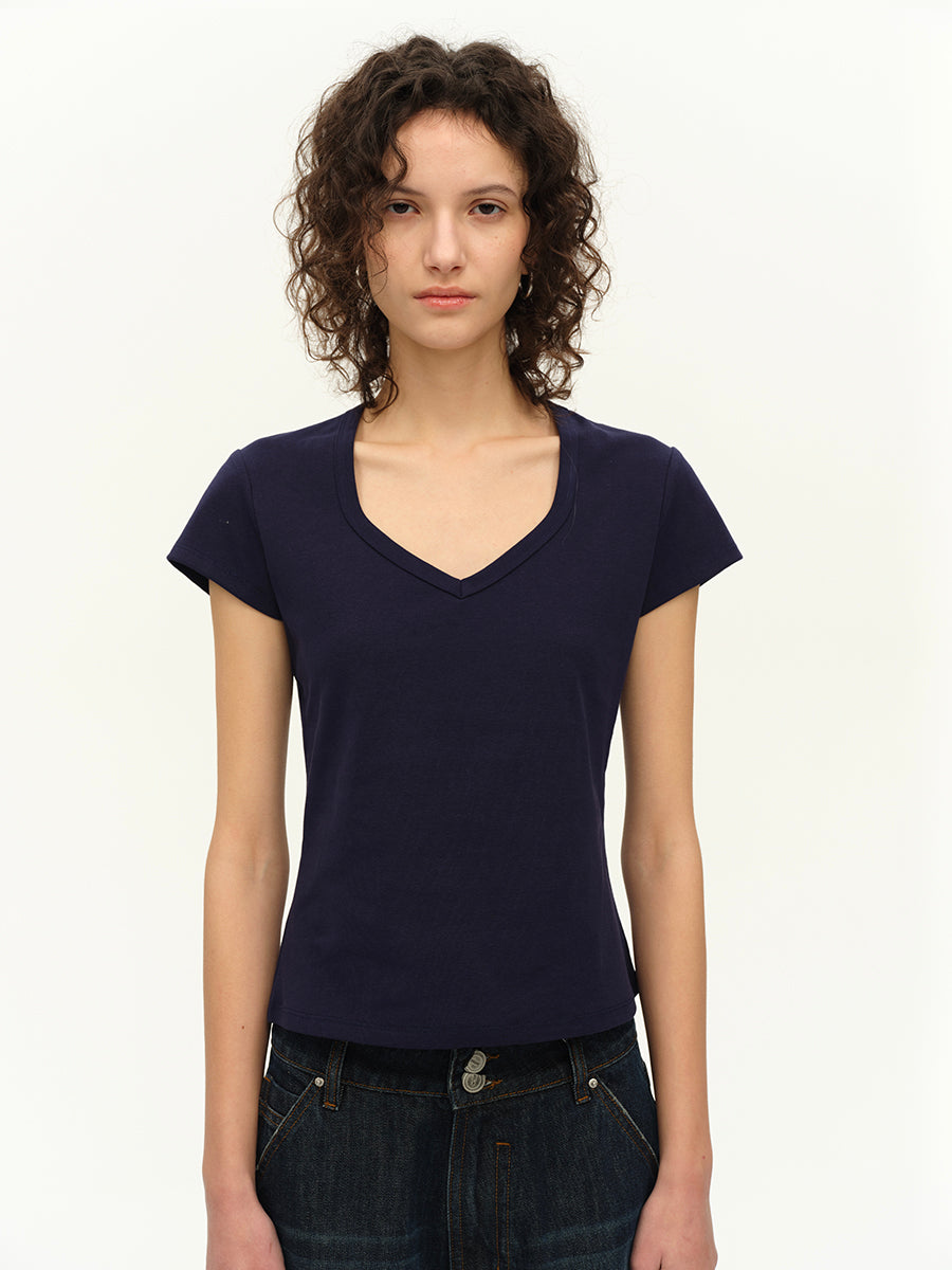 Hughum Curved V-neck Khmer knitted short T-shirt