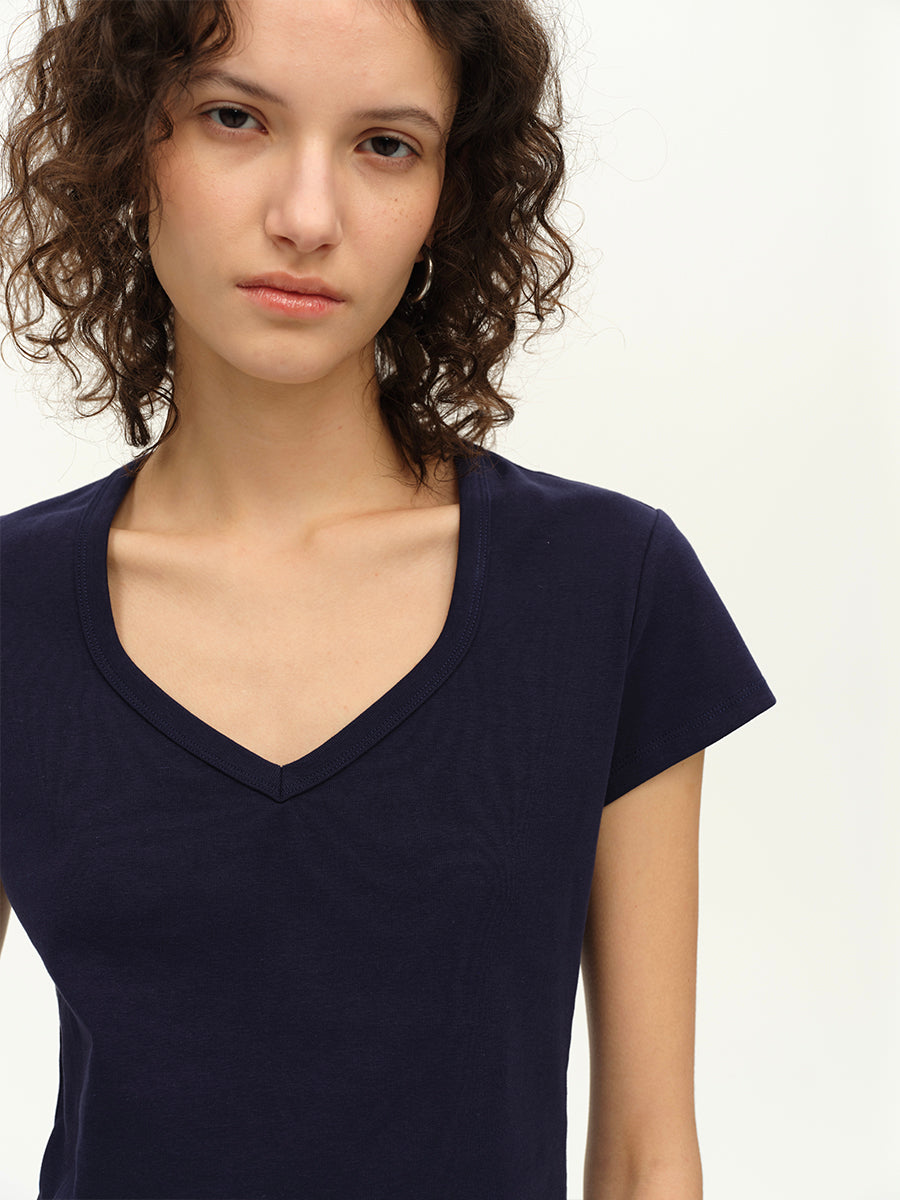 Hughum Curved V-neck Khmer knitted short T-shirt