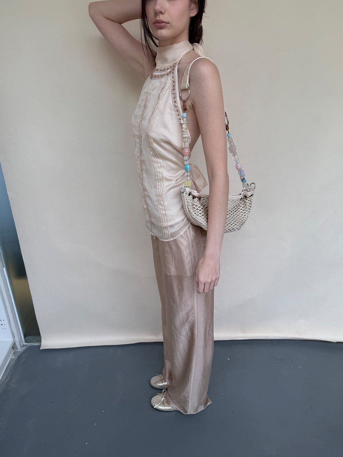 Dotyears hot-drilled back-tie gold top