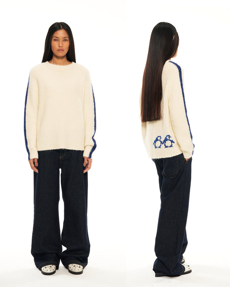 Hughum Blue and white contrasting penguin-blend sweater