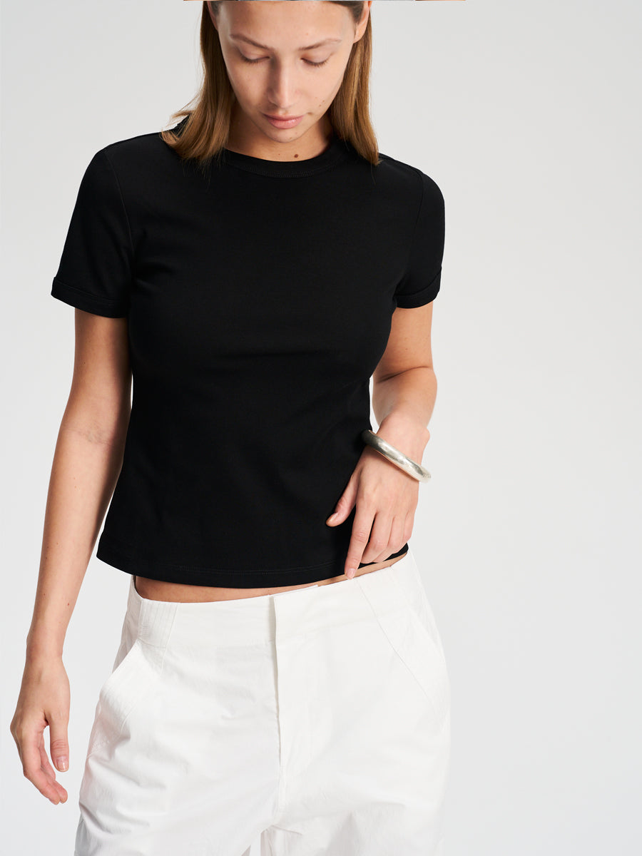 Hughum Shoulder-cinched, round-neck, slim-fit, cotton-like short-sleeved T-shirt