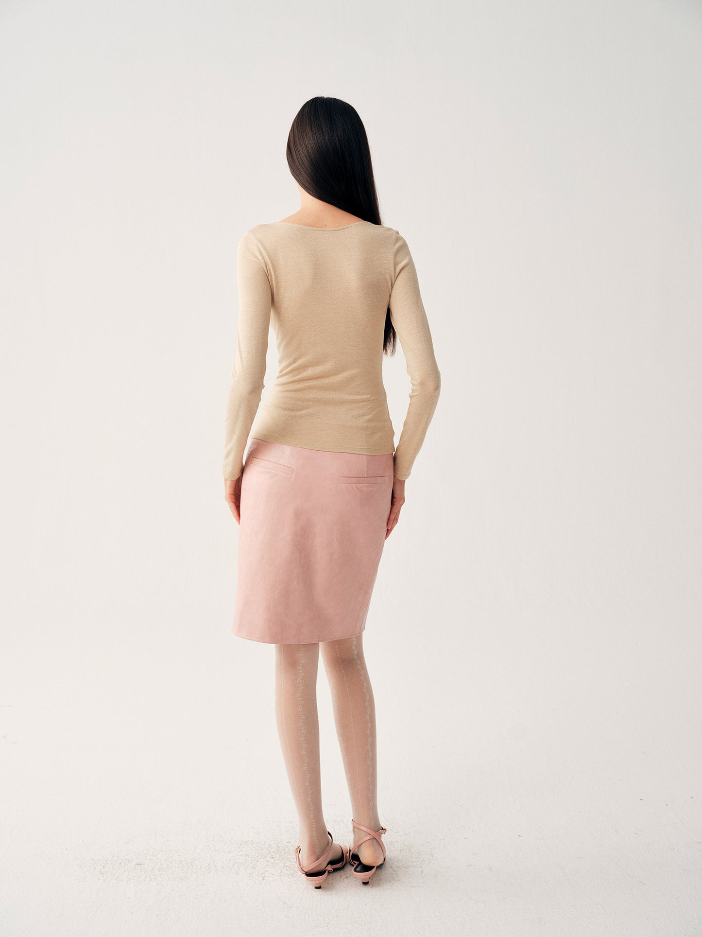 Dotyears Two‑Tone Metal‑Button Top