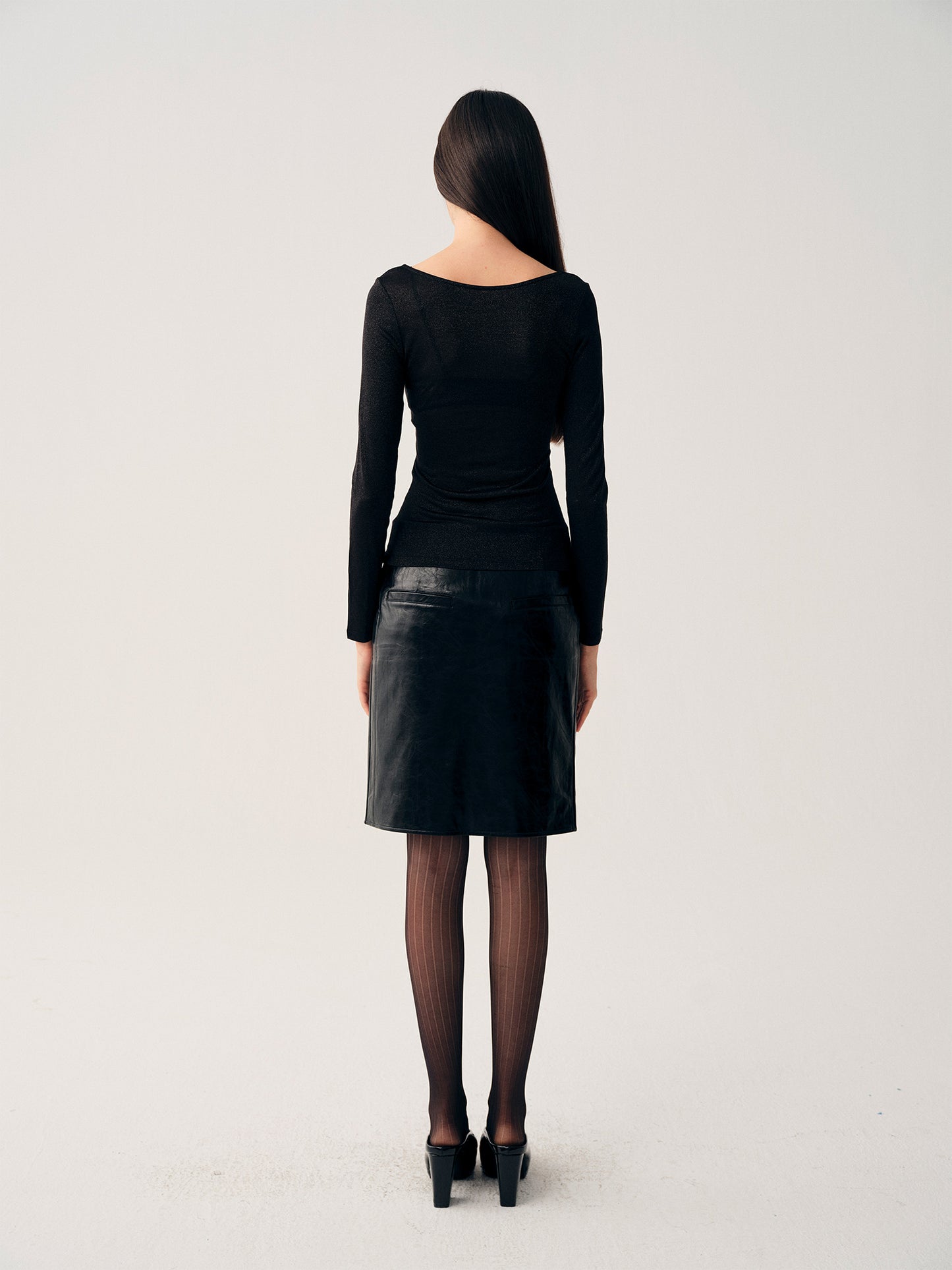 Dotyears Two‑Tone Metal‑Button Top