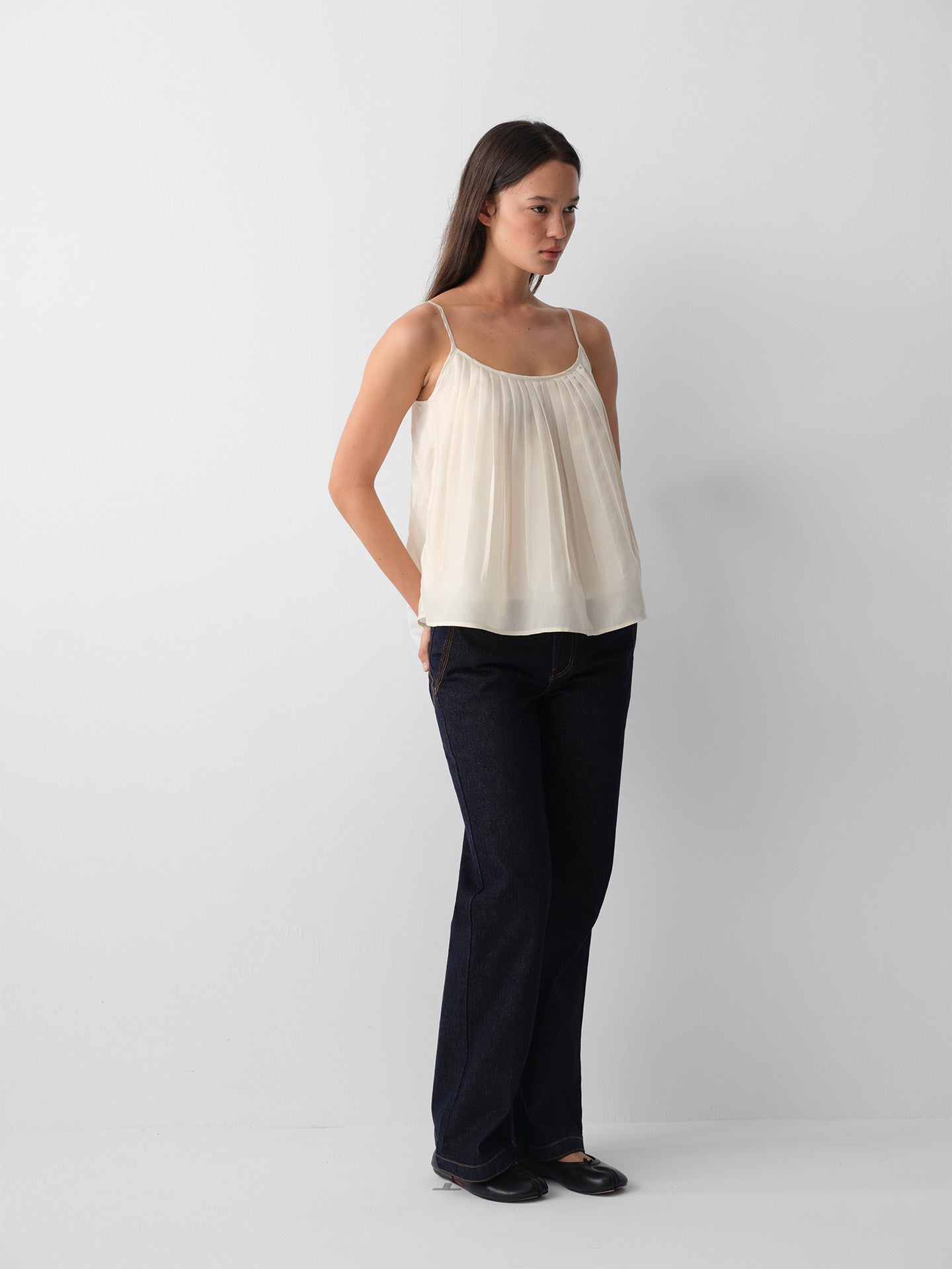 Hughum 26SS Off White Acetate Pleated Cami Top
