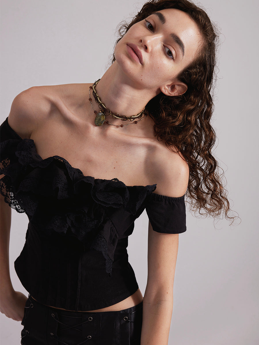 Dotyears24ss Lace roll lace panelled one-shoulder top