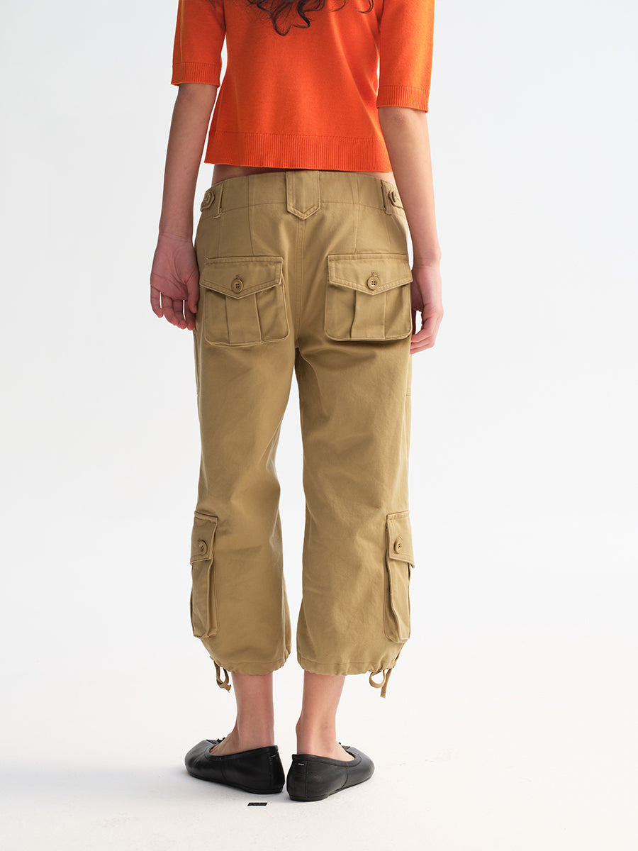 Hughum Khaki low-rise cargo capri pants with pockets