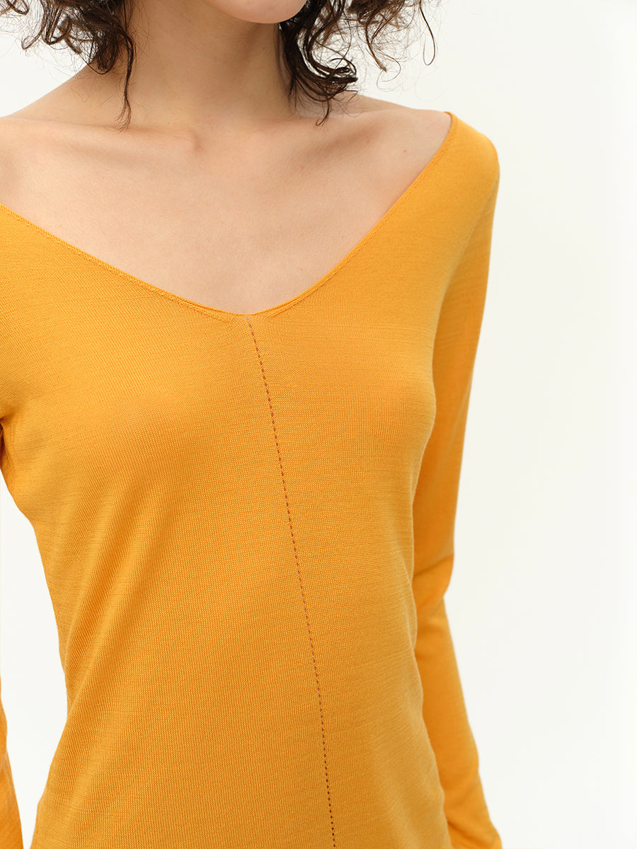 Hughum V-neck Tencel knit cut-out yellow black long sleeves