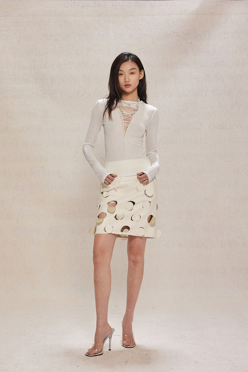 Dotyears24ss White devoré strappy top with a sexy design on the chest