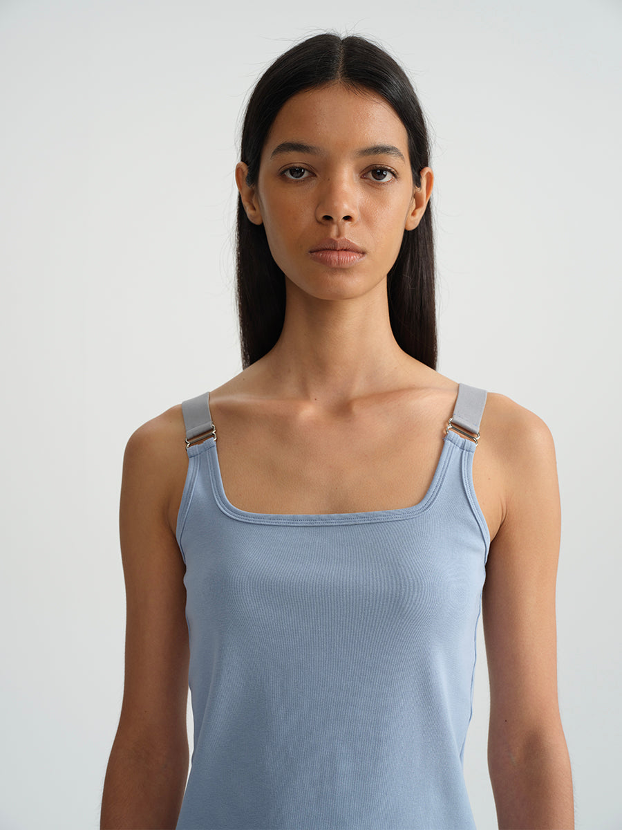 Hughum Elastic panelled square-neck vest