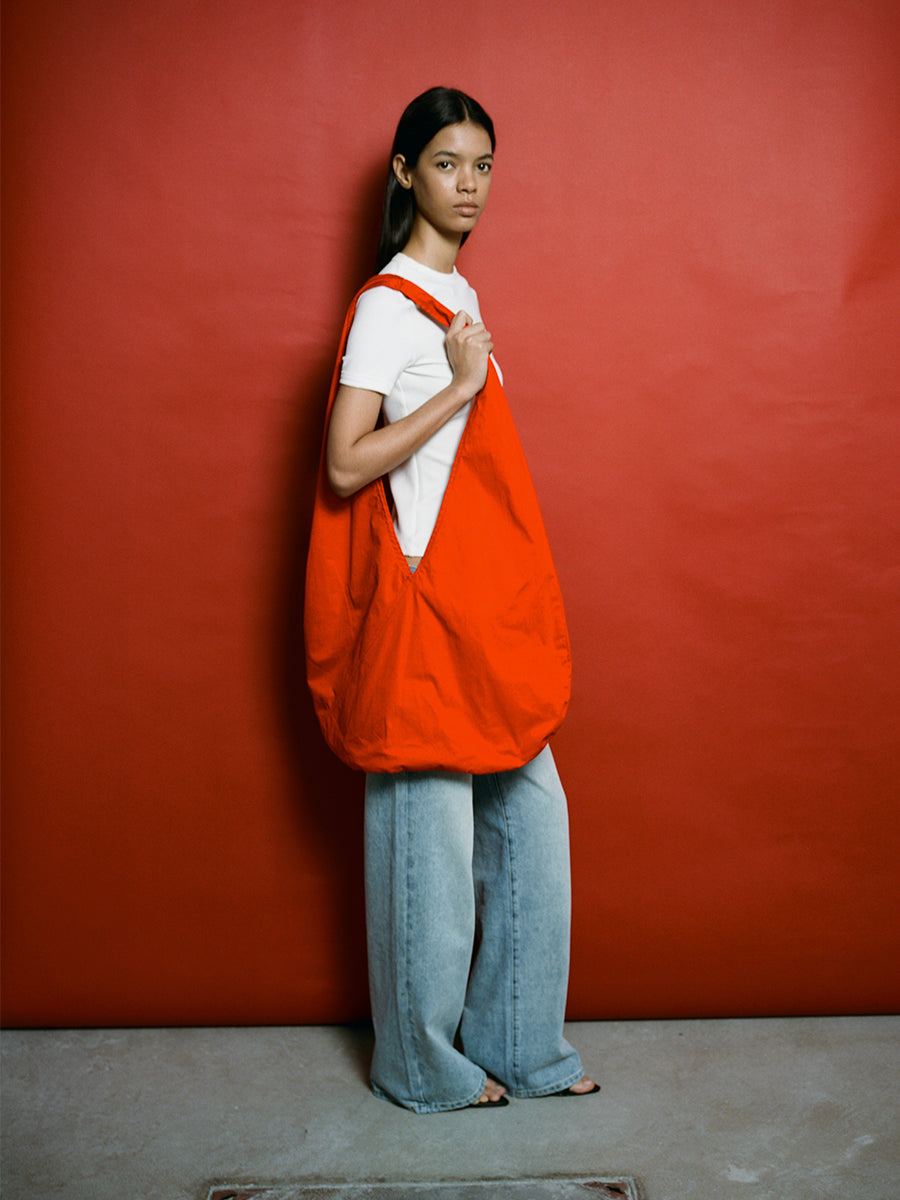 Hughum Shoulder-cinched, round-neck, slim-fit, cotton-like short-sleeved T-shirt